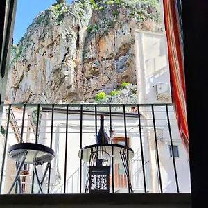 https://casa-vacanze-da-nene.sicilyhotelsitaly.net