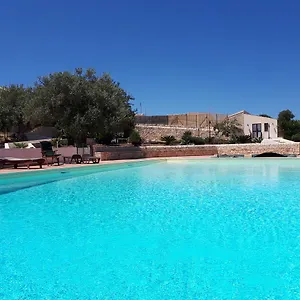 https://agriturismo-serrafiori.sicilyhotelsitaly.net
